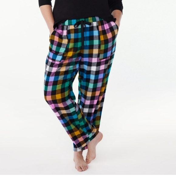 JOYSPUN Other - NWT Joyspun Print Flannel Sleep Pants - Black Soot